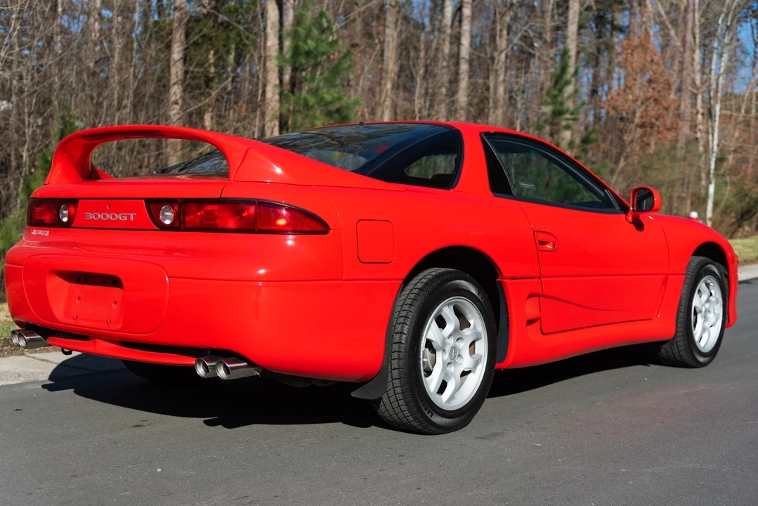 1998 Mitsubishi 3000GT Series 3 - Image 8 of 31