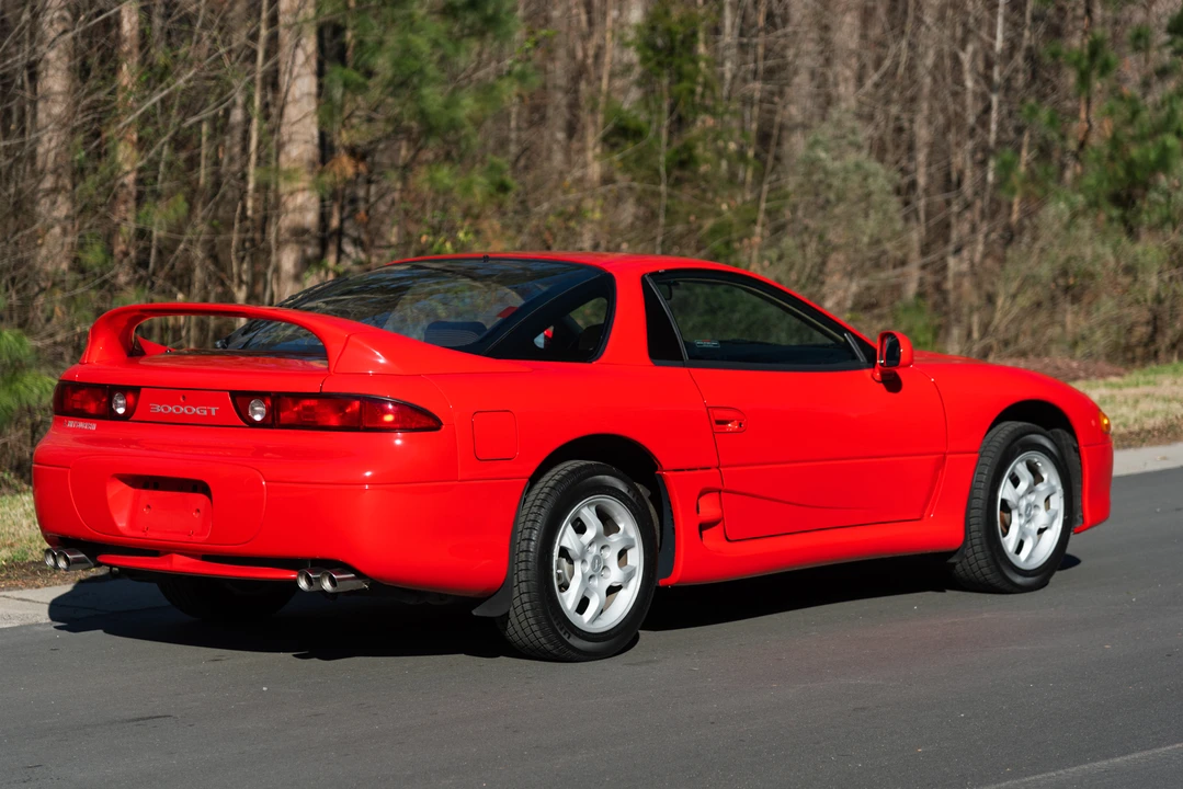 1998 Mitsubishi 3000GT Series 3 - Image 9 of 31