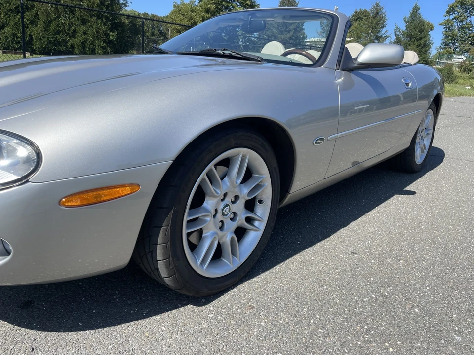 1999 Jaguar X100 XK8 - Image 20 of 31