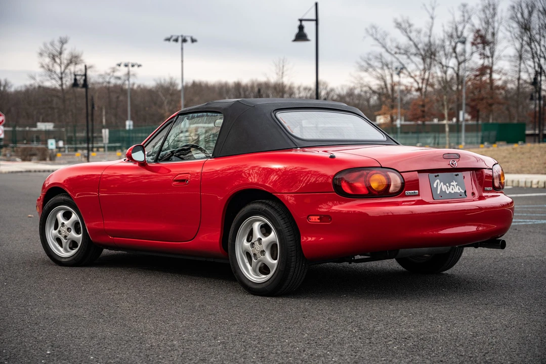1999 Mazda NB MX-5 Miata - Image 30 of 31