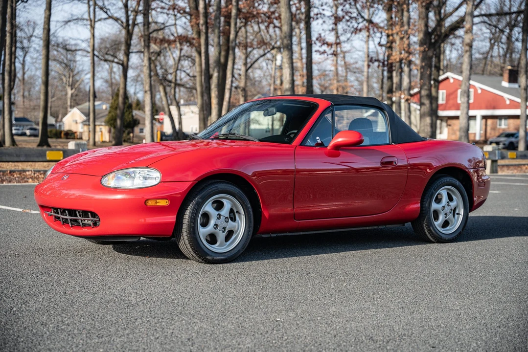 1999 Mazda NB MX-5 Miata - Image 11 of 31