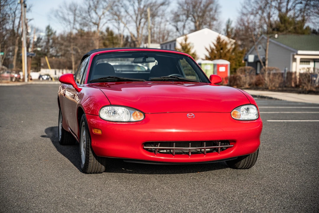 1999 Mazda NB MX-5 Miata - Image 16 of 31