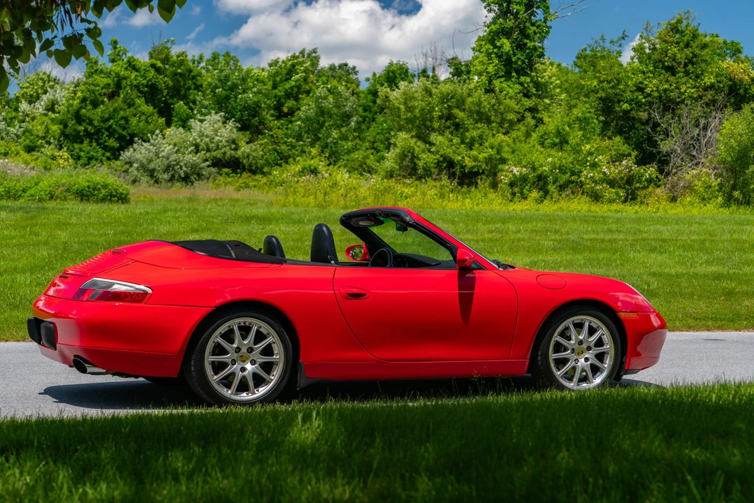 1999 Porsche 996 Carrera - Image 29 of 31