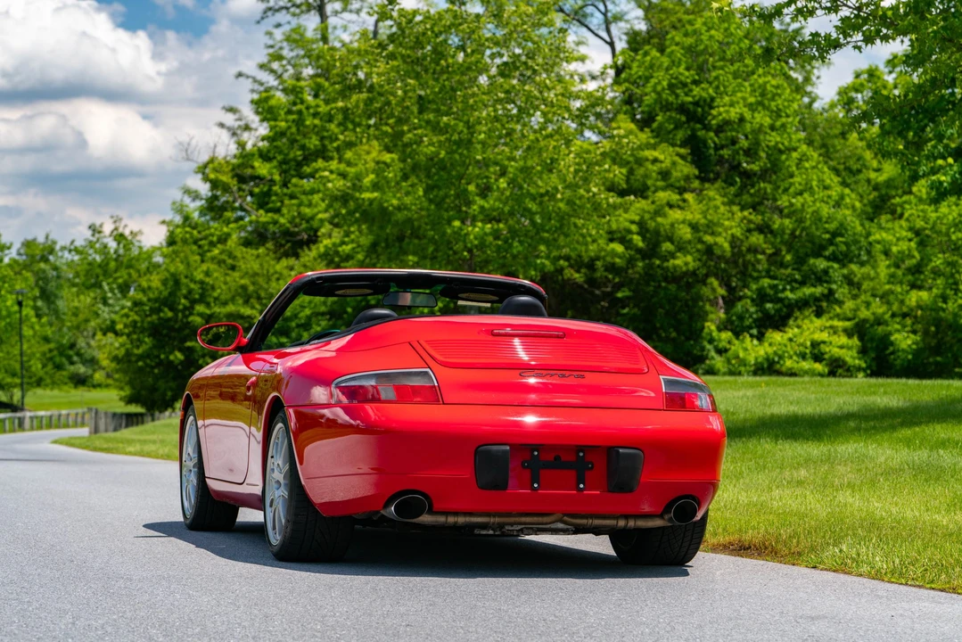1999 Porsche 996 Carrera - Image 18 of 31