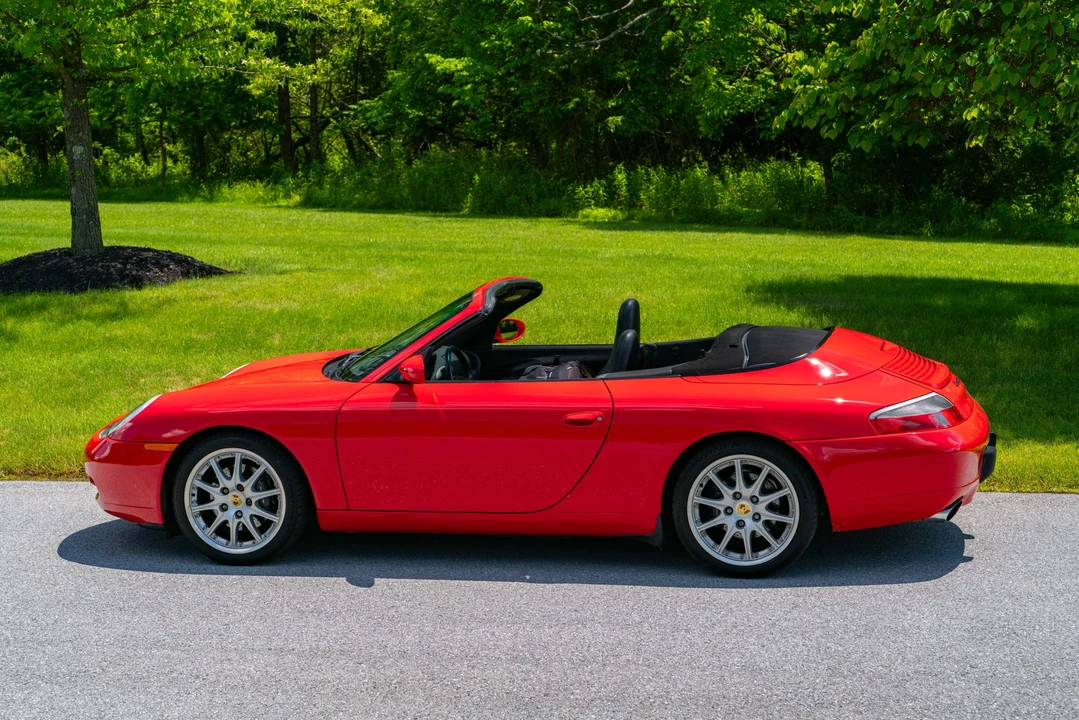 1999 Porsche 996 Carrera - Image 13 of 31