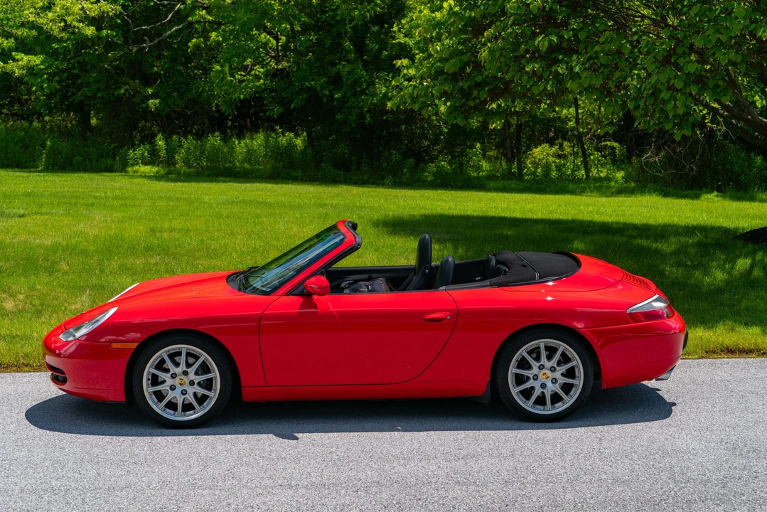 1999 Porsche 996 Carrera - Image 11 of 31