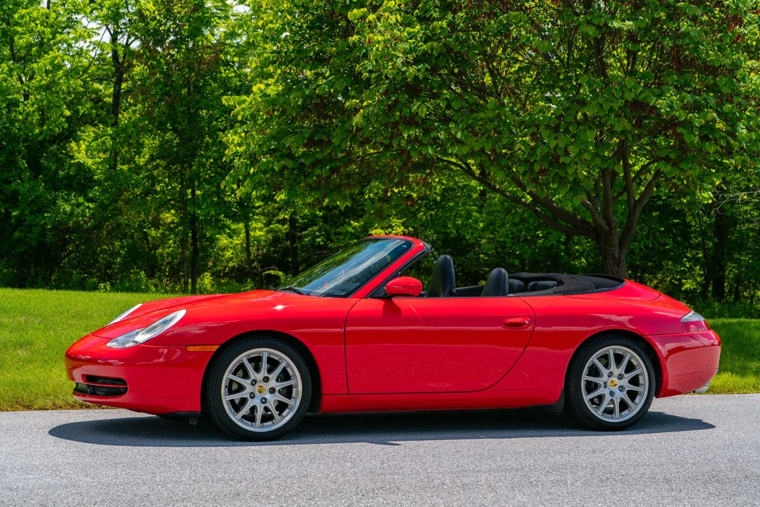1999 Porsche 996 Carrera - Image 8 of 31