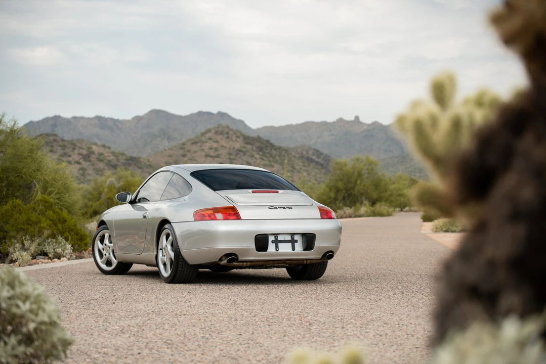 1999 Porsche 996 Carrera - Image 17 of 31