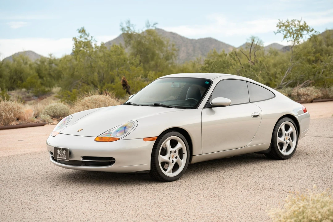 1999 Porsche 996 Carrera - Image 10 of 31