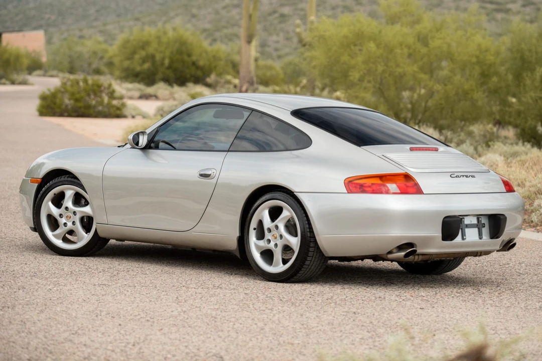 1999 Porsche 996 Carrera - Image 13 of 31