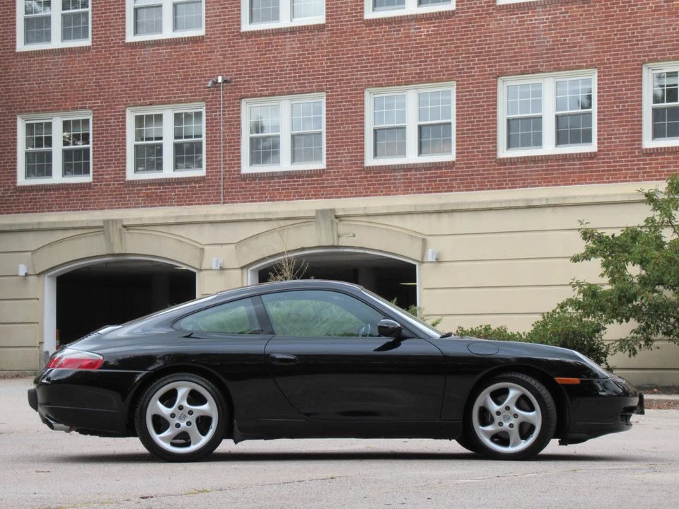1999 Porsche 996 Carrera - Image 7 of 31