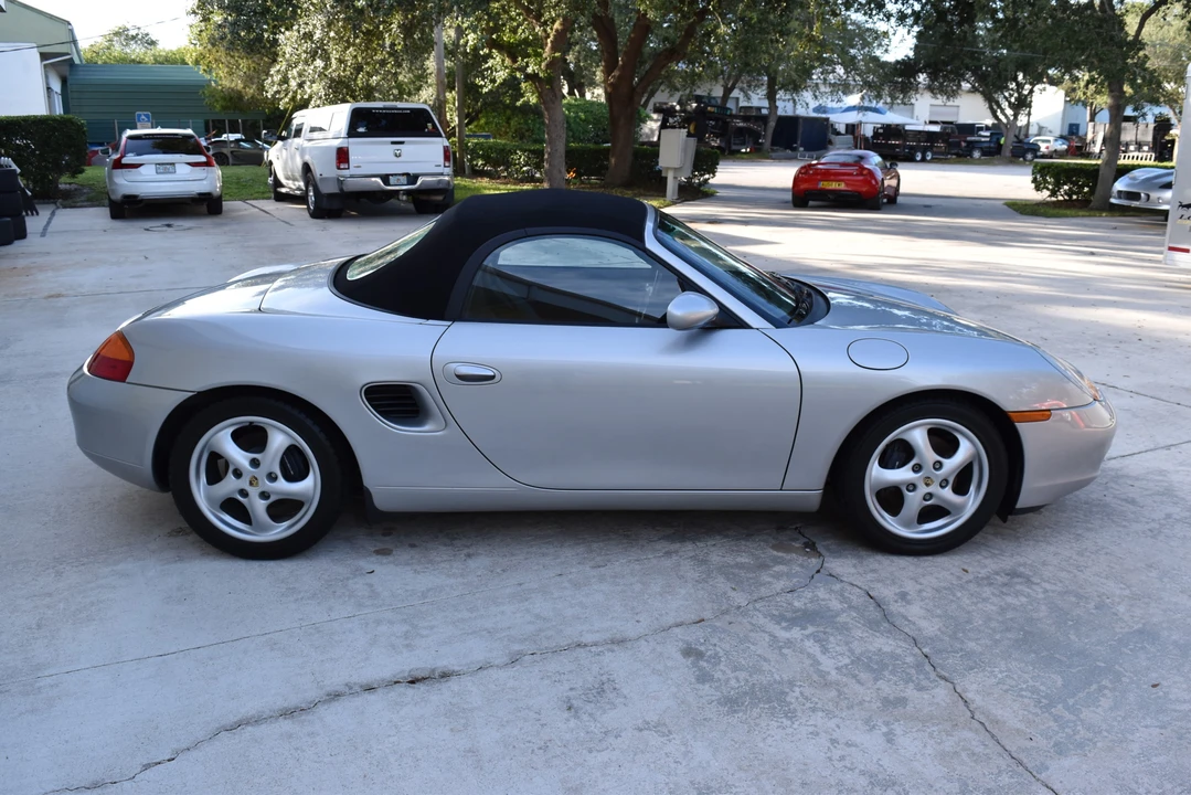 1999 Porsche 986 Boxster - Image 25 of 31