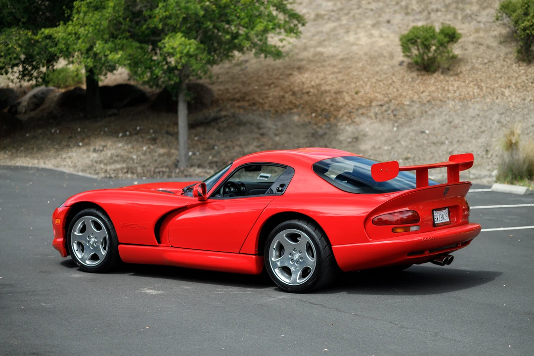 2000 Dodge Viper GTS 2nd Gen - Image 23 of 31