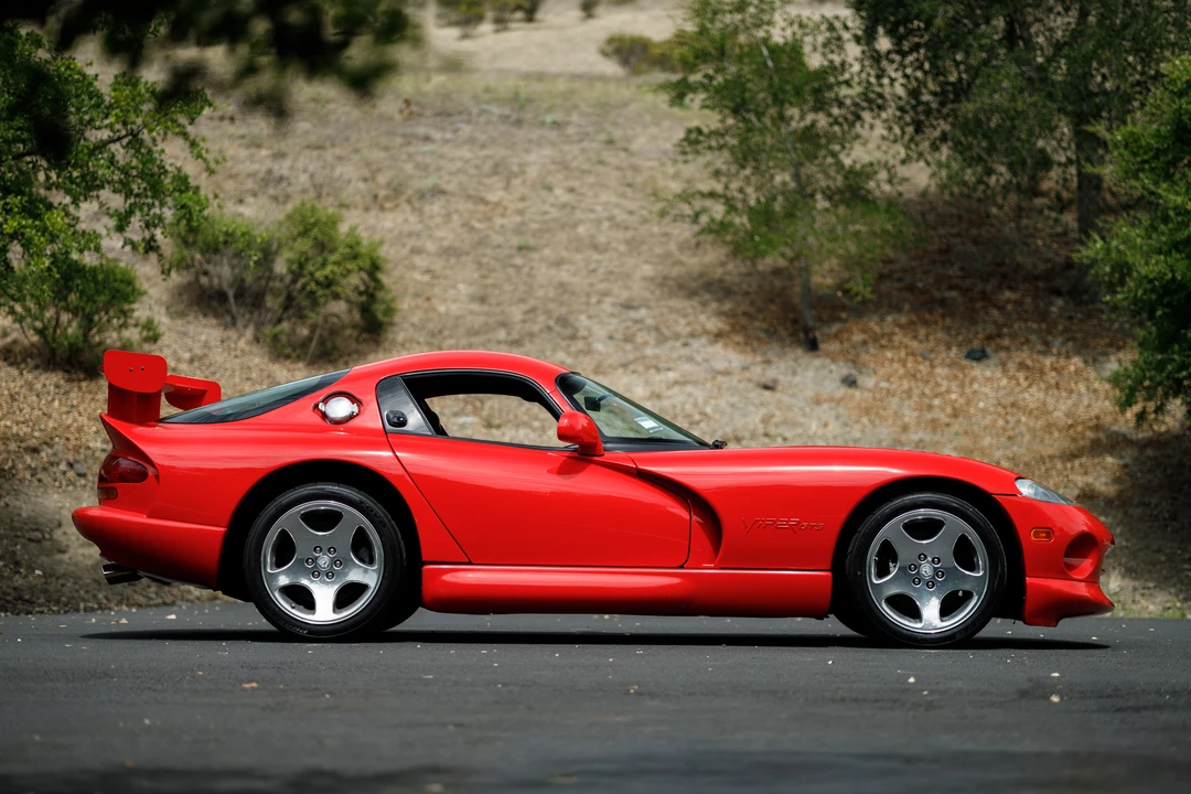 2000 Dodge Viper GTS 2nd Gen - Image 14 of 31
