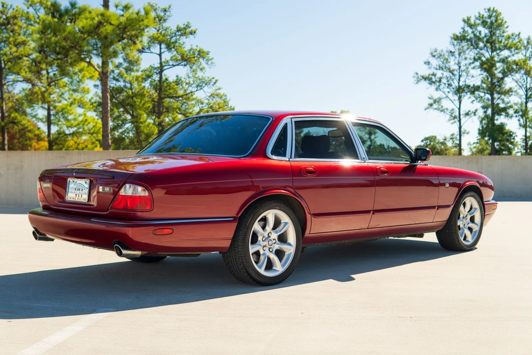 2000 Jaguar X308 XJR - Image 10 of 31