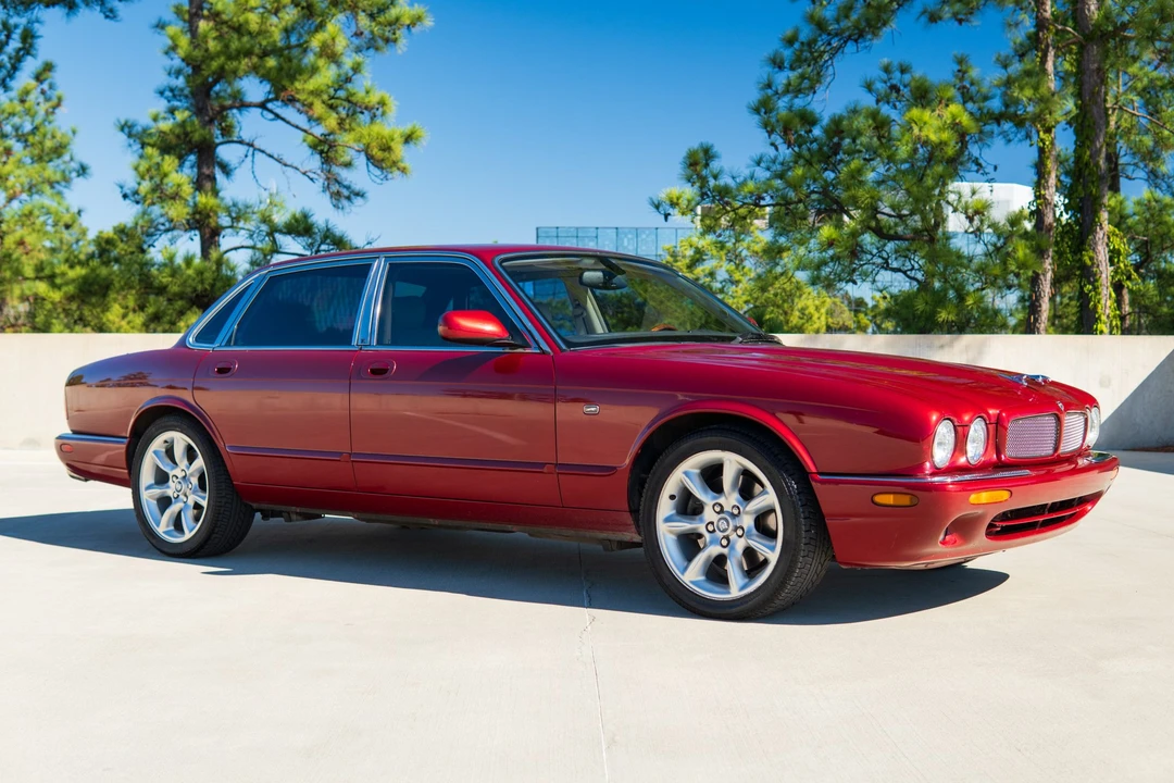 2000 Jaguar X308 XJR - Image 13 of 31