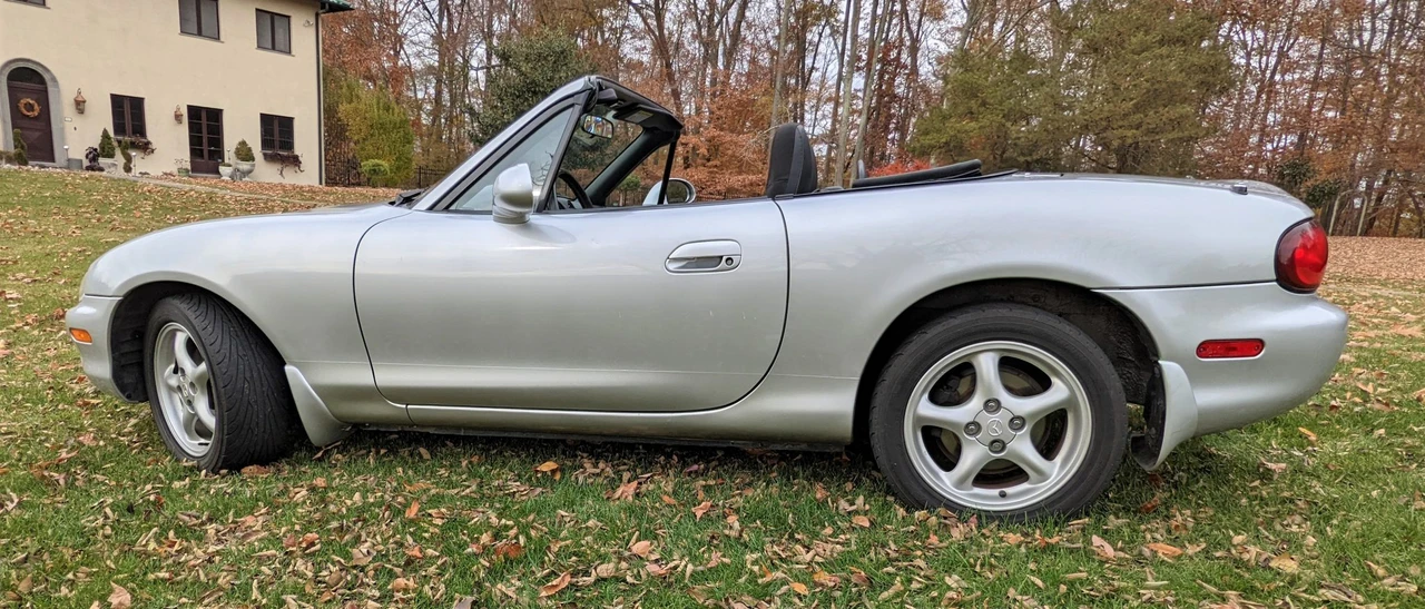 2000 Mazda NB MX-5 Miata - Image 7 of 31