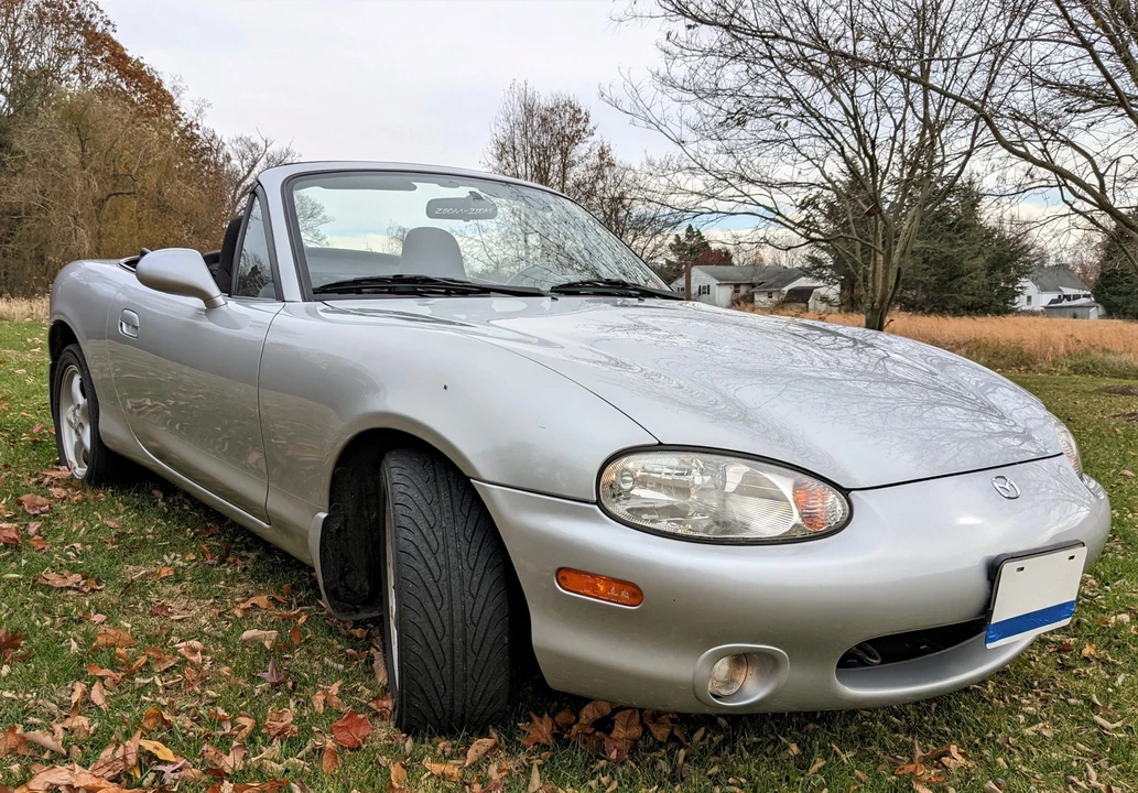 2000 Mazda NB MX-5 Miata - Image 4 of 31