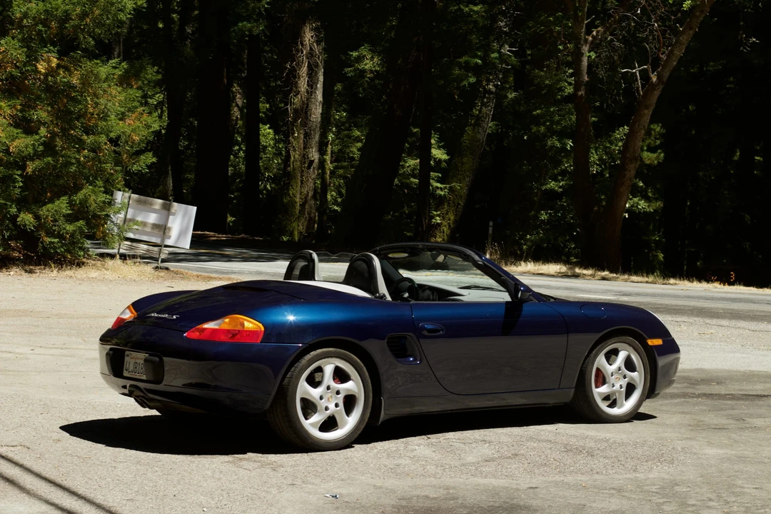 2000 Porsche 986 Boxster S - Image 12 of 31
