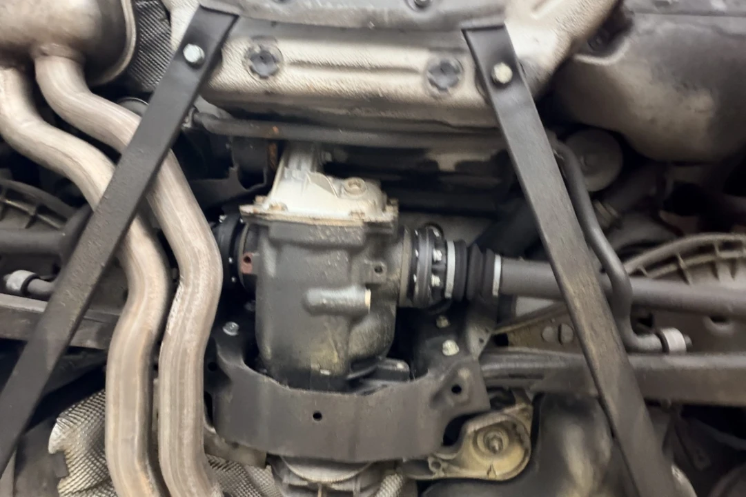 2001 BMW E46 330i & 330Ci - Image 7 of 8