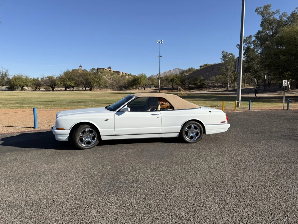 2001 Bentley Azure 1st Gen - Image 9 of 31