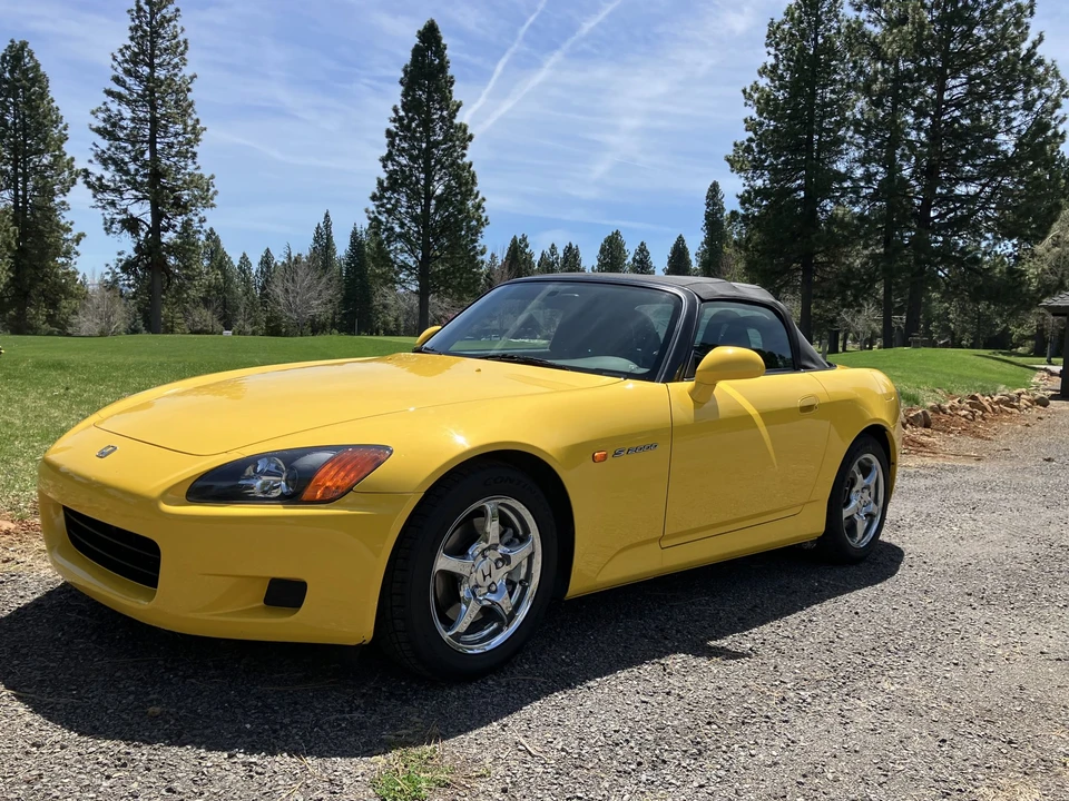 2001 Honda AP1 S2000 - Image 2 of 31