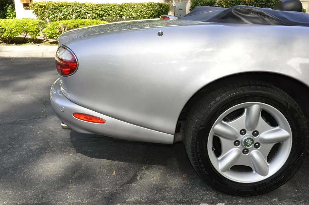 2001 Jaguar X100 XK8 - Image 26 of 31