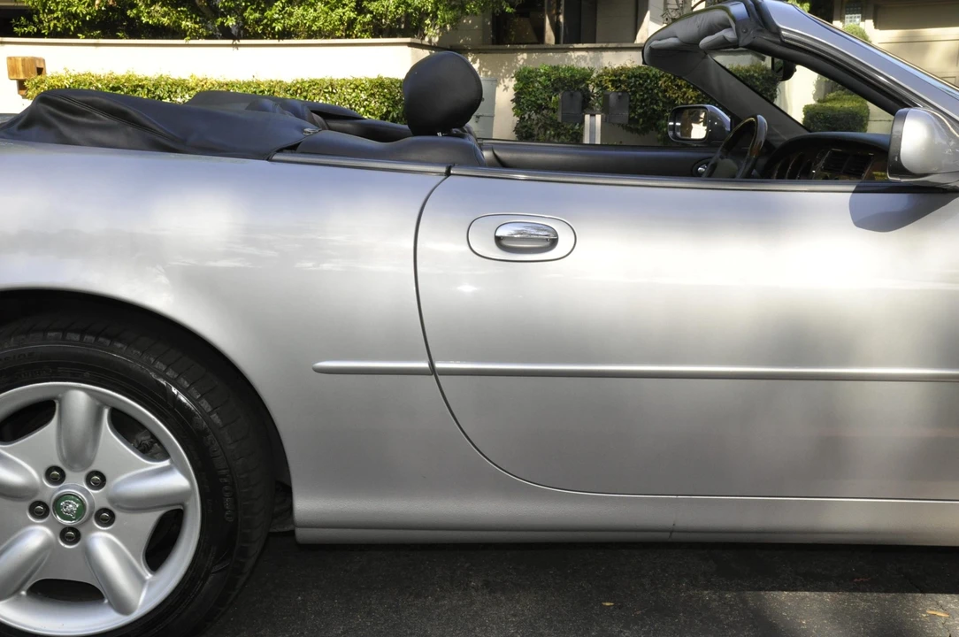 2001 Jaguar X100 XK8 - Image 27 of 31