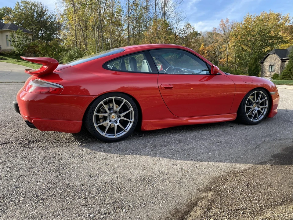 2001 Porsche 996 Carrera - Image 11 of 31