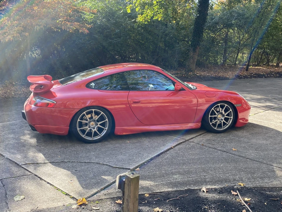 2001 Porsche 996 Carrera - Image 13 of 31