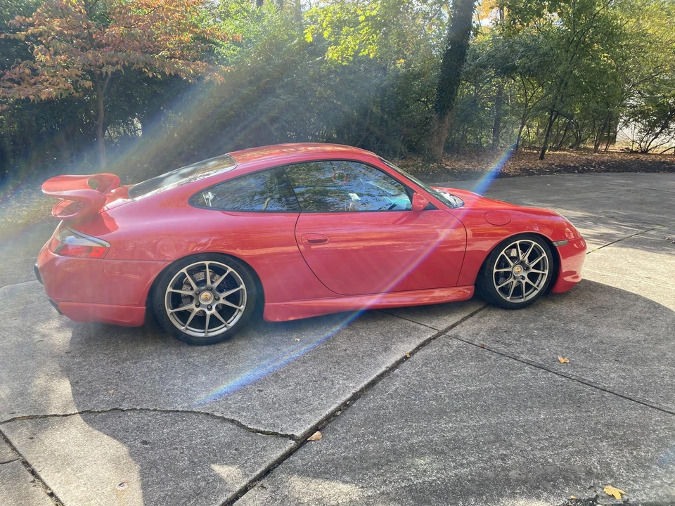 2001 Porsche 996 Carrera - Image 12 of 31