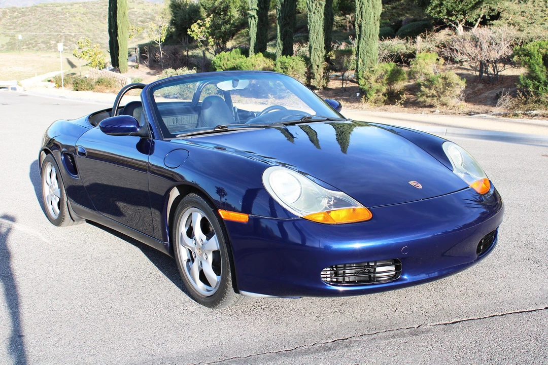 2001 Porsche 986 Boxster - Image 9 of 31