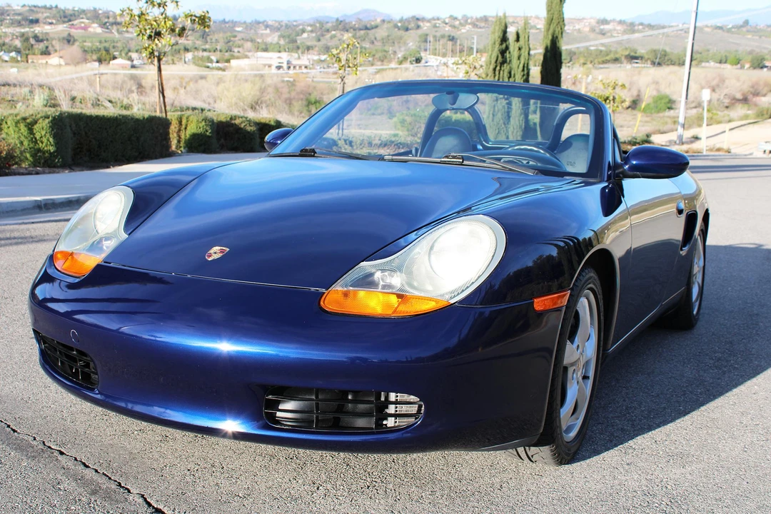 2001 Porsche 986 Boxster - Image 10 of 31