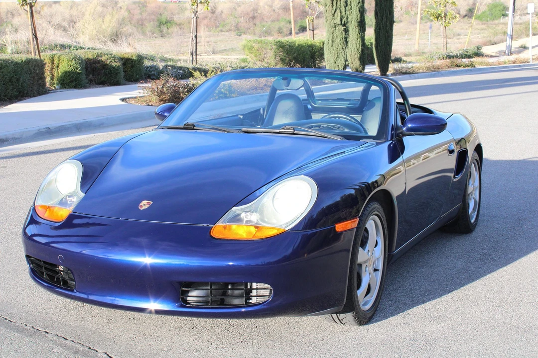 2001 Porsche 986 Boxster - Image 11 of 31