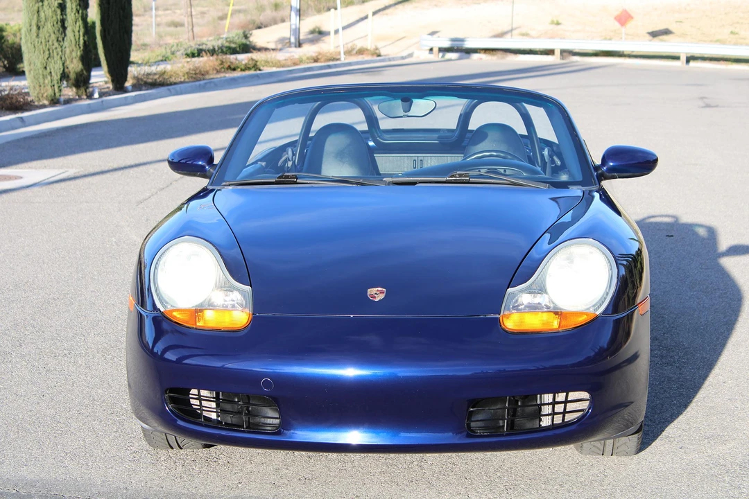 2001 Porsche 986 Boxster - Image 13 of 31