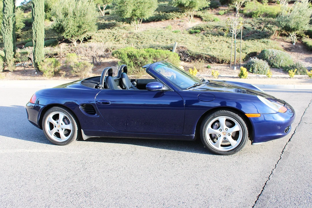 2001 Porsche 986 Boxster - Image 8 of 31