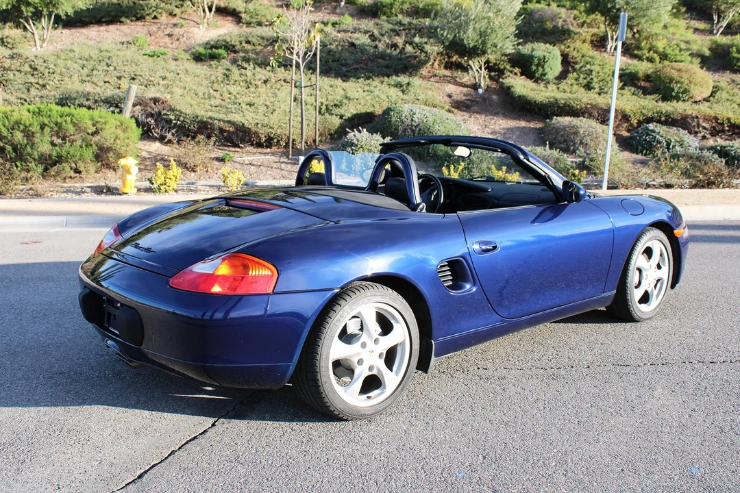 2001 Porsche 986 Boxster - Image 7 of 31
