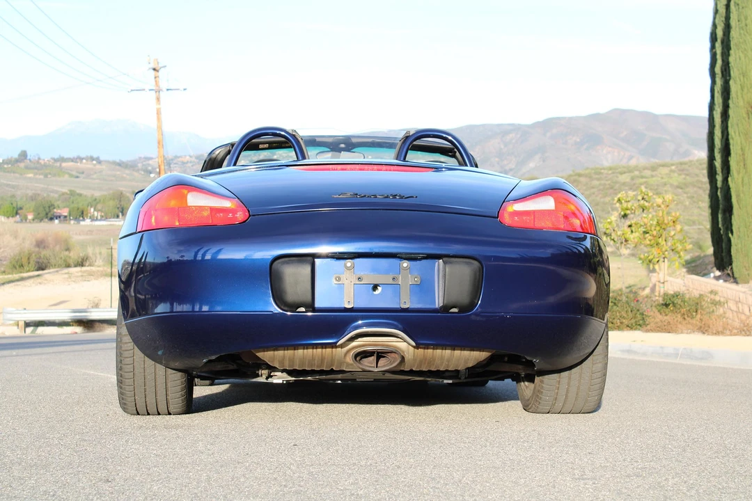 2001 Porsche 986 Boxster - Image 16 of 31