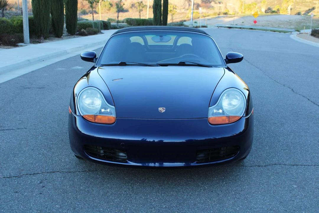 2001 Porsche 986 Boxster - Image 26 of 31