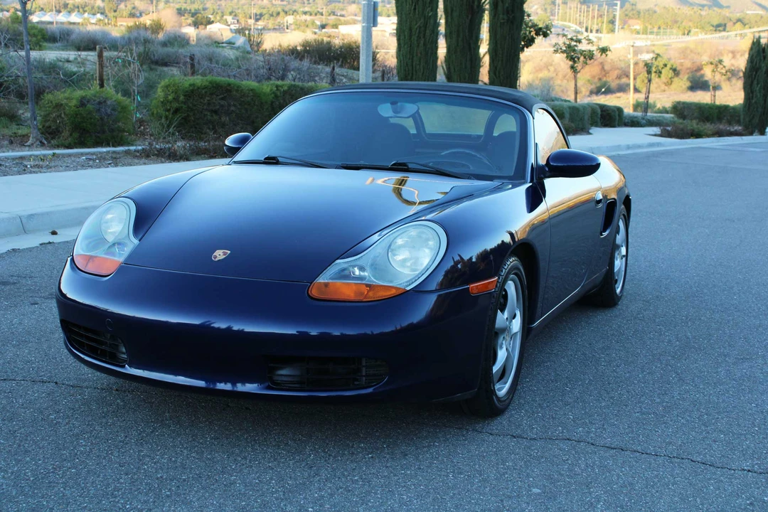 2001 Porsche 986 Boxster - Image 17 of 31