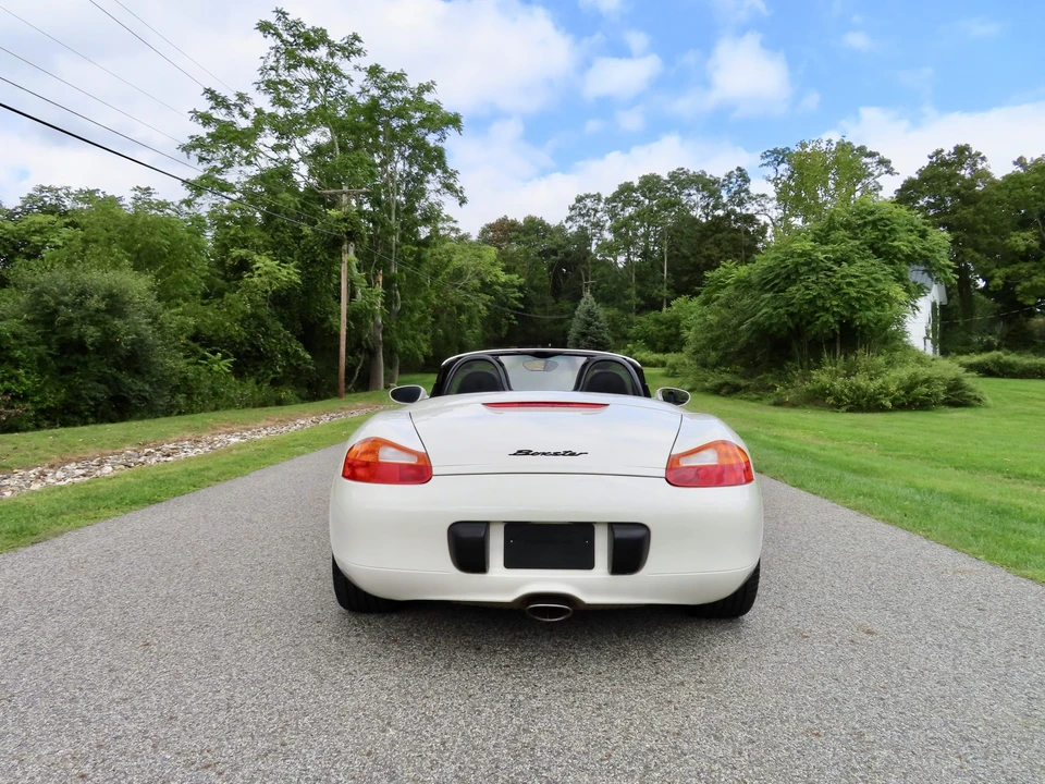 2001 Porsche 986 Boxster - Image 6 of 31