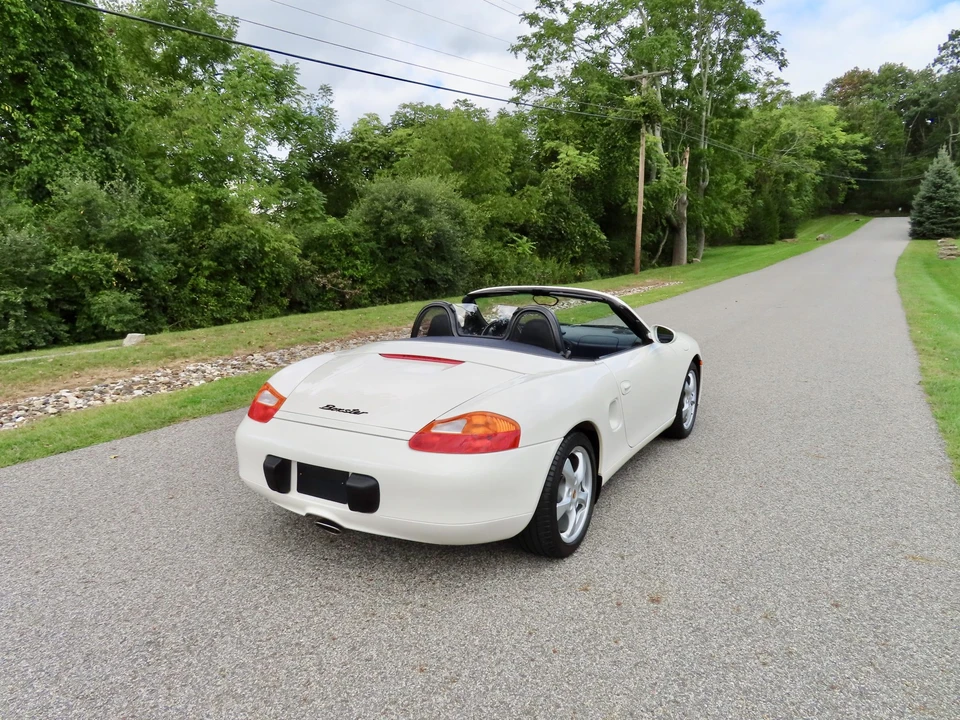 2001 Porsche 986 Boxster - Image 3 of 31