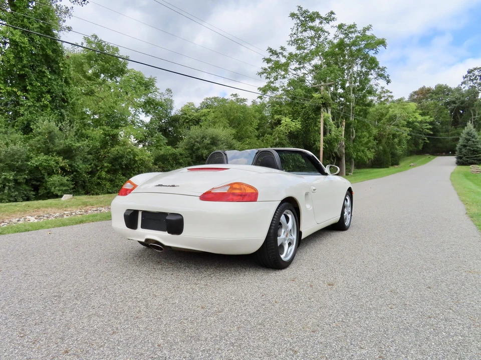 2001 Porsche 986 Boxster - Image 2 of 31