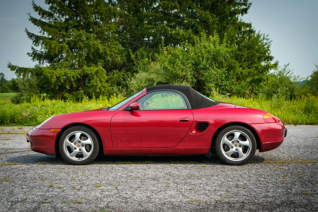 2001 Porsche 986 Boxster - Image 5 of 31