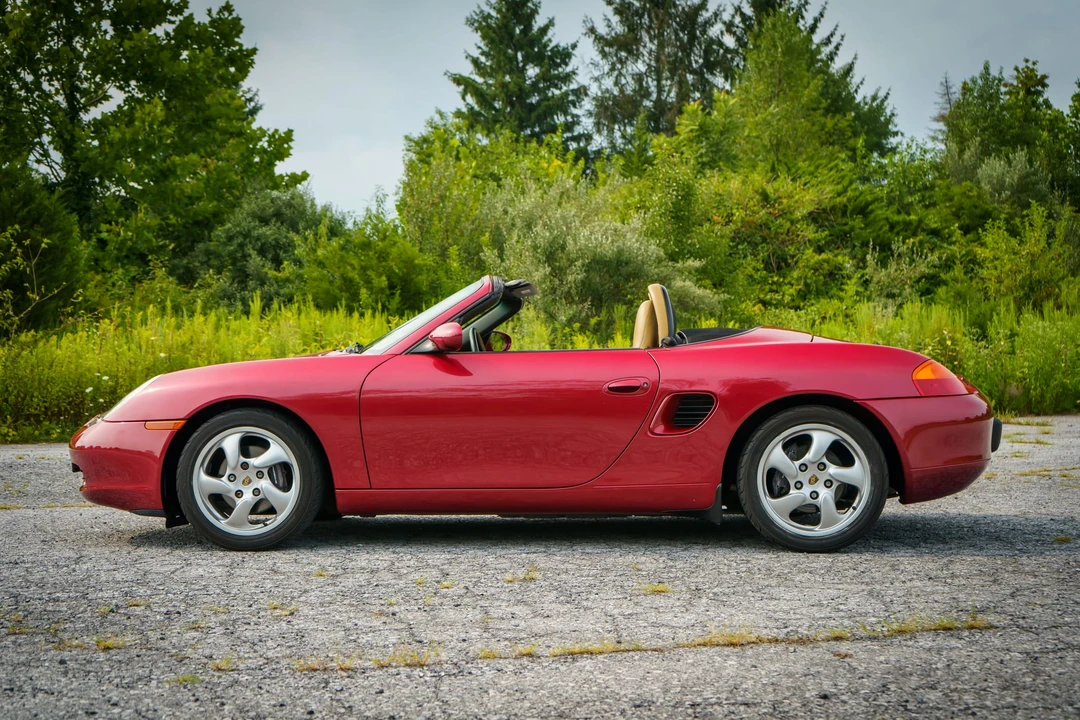 2001 Porsche 986 Boxster - Image 22 of 31