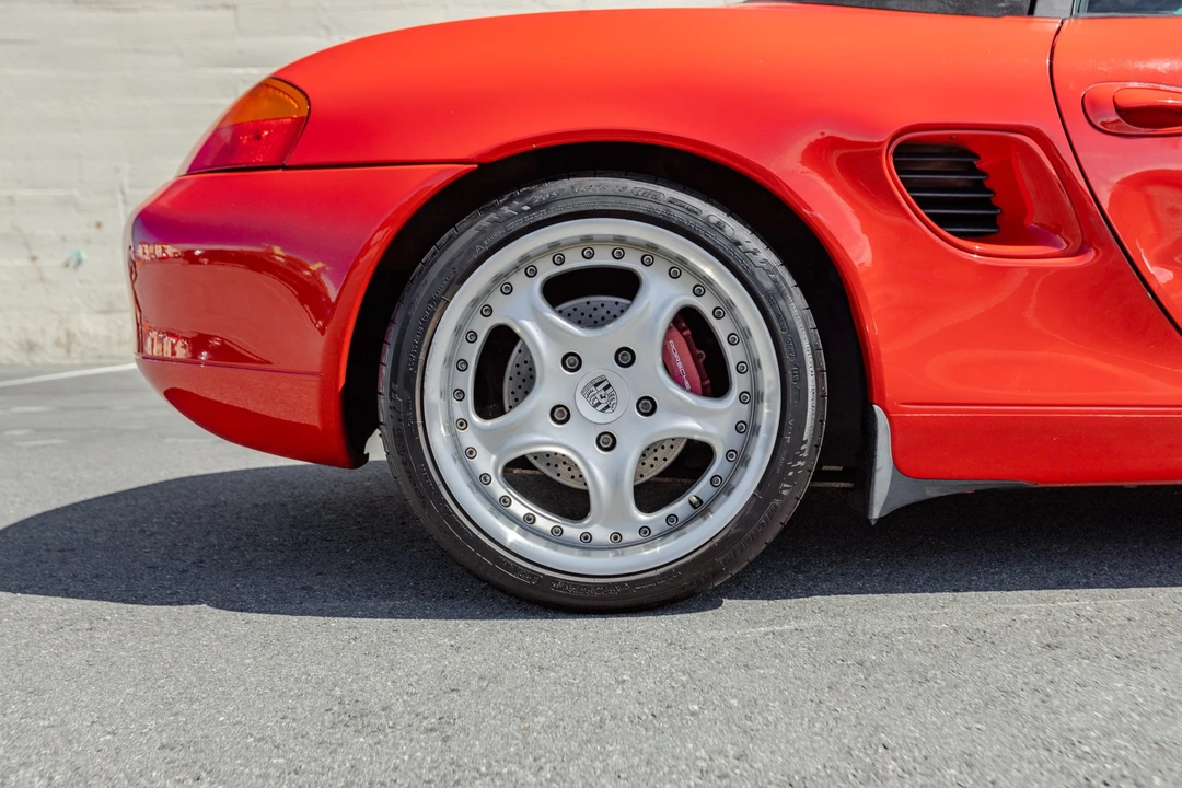 2001 Porsche 986 Boxster S - Image 17 of 31