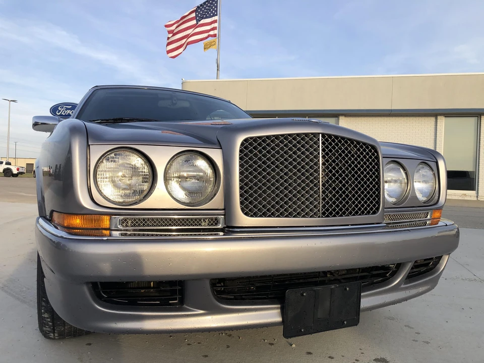 2002 Bentley Azure 1st Gen - Image 19 of 31