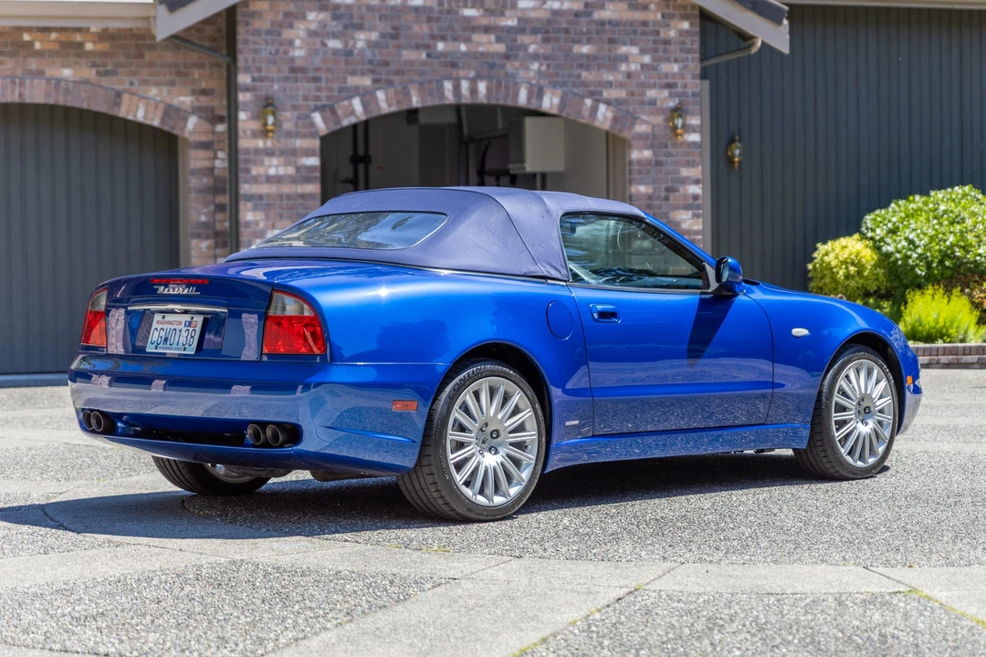 2002 Maserati Spyder - Image 7 of 31