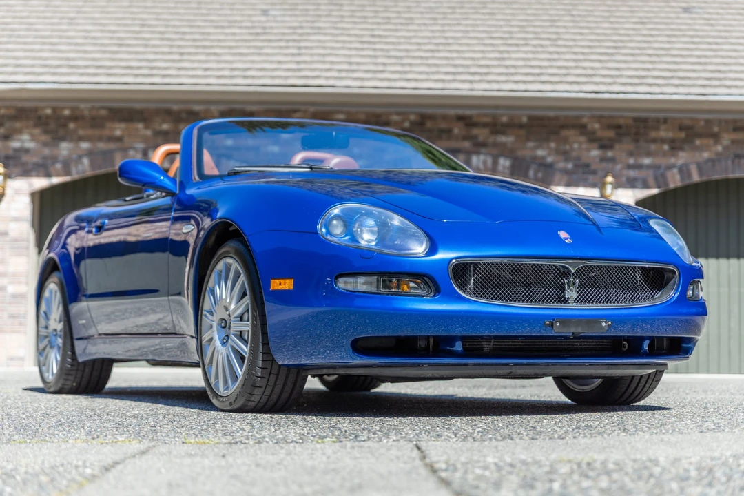 2002 Maserati Spyder - Image 16 of 31