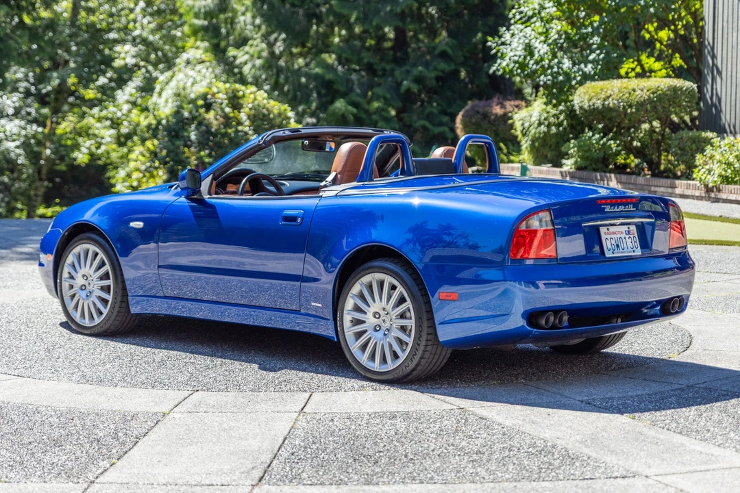 2002 Maserati Spyder - Image 21 of 31